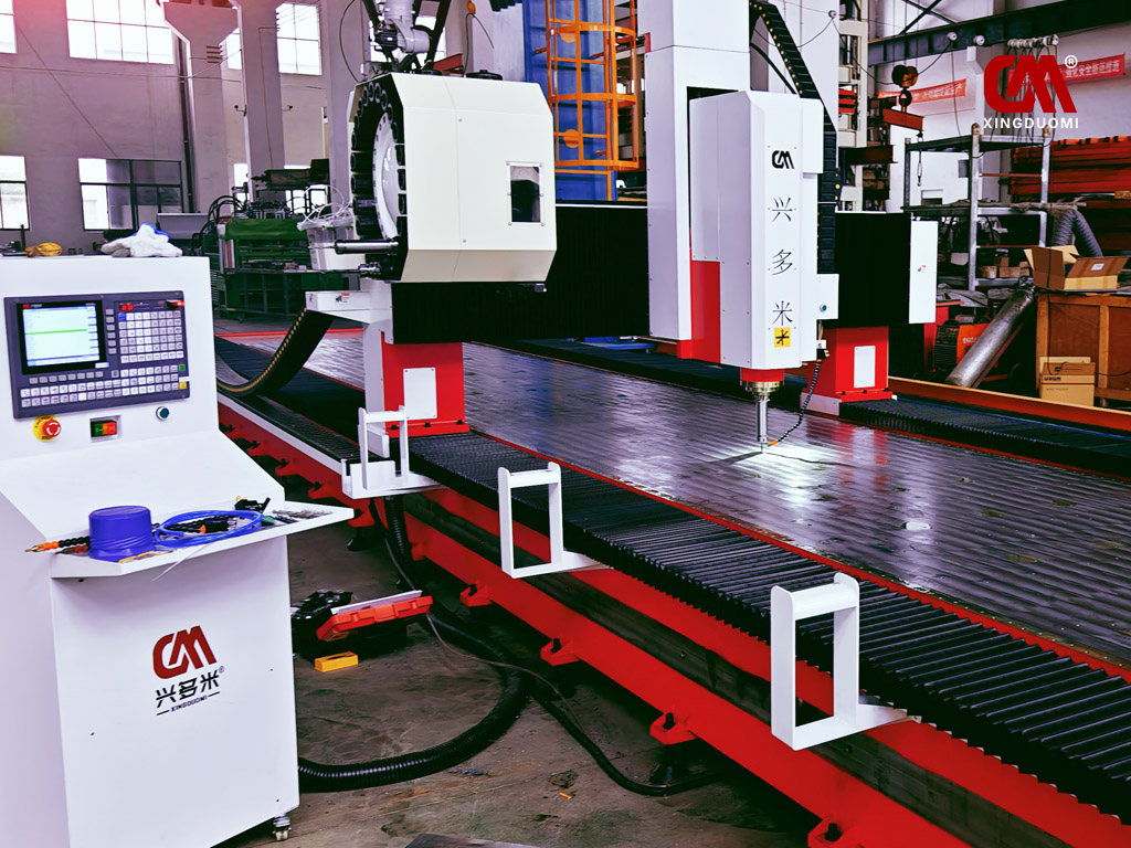 CNC Gantry Machining Center Built for Heavy-Duty Precision.jpg