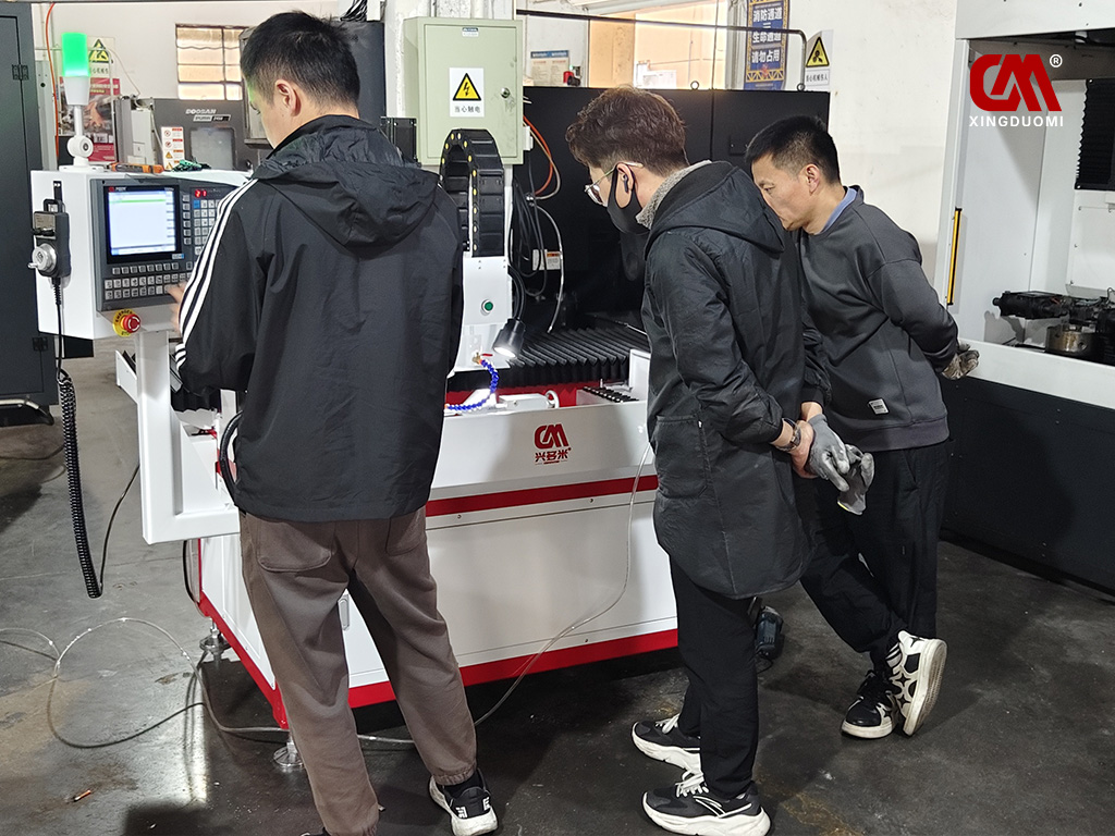 Why Working with an Original CNC Drilling and Tapping Machine Manufacturer Matters