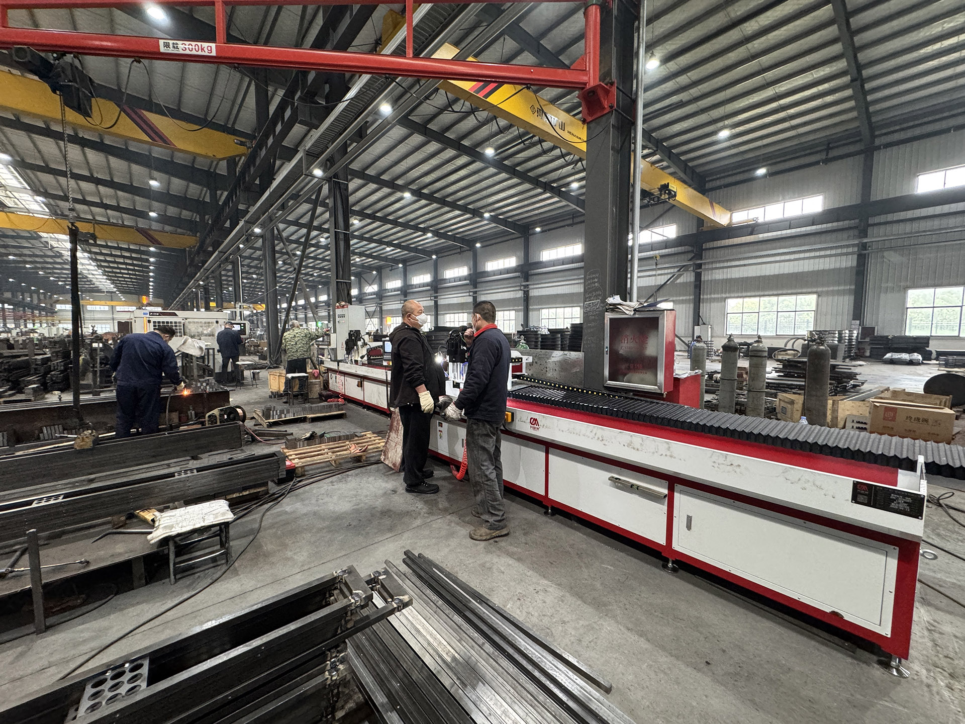 Understanding 3-Spindle CNC Machines.jpg